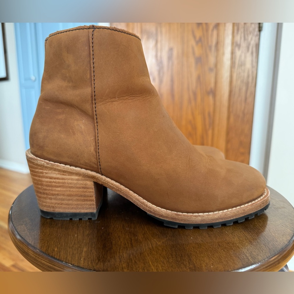 Patina (Portland Leather) Ankle Bootie in Canyon